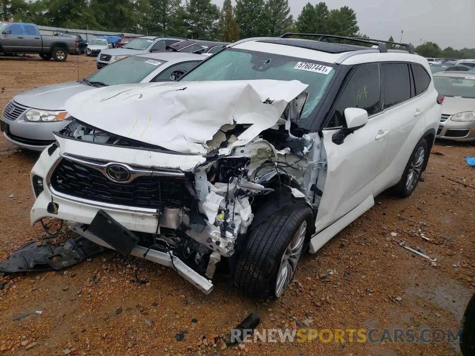 2 Photograph of a damaged car 5TDFZRBH8MS060571 TOYOTA HIGHLANDER 2021