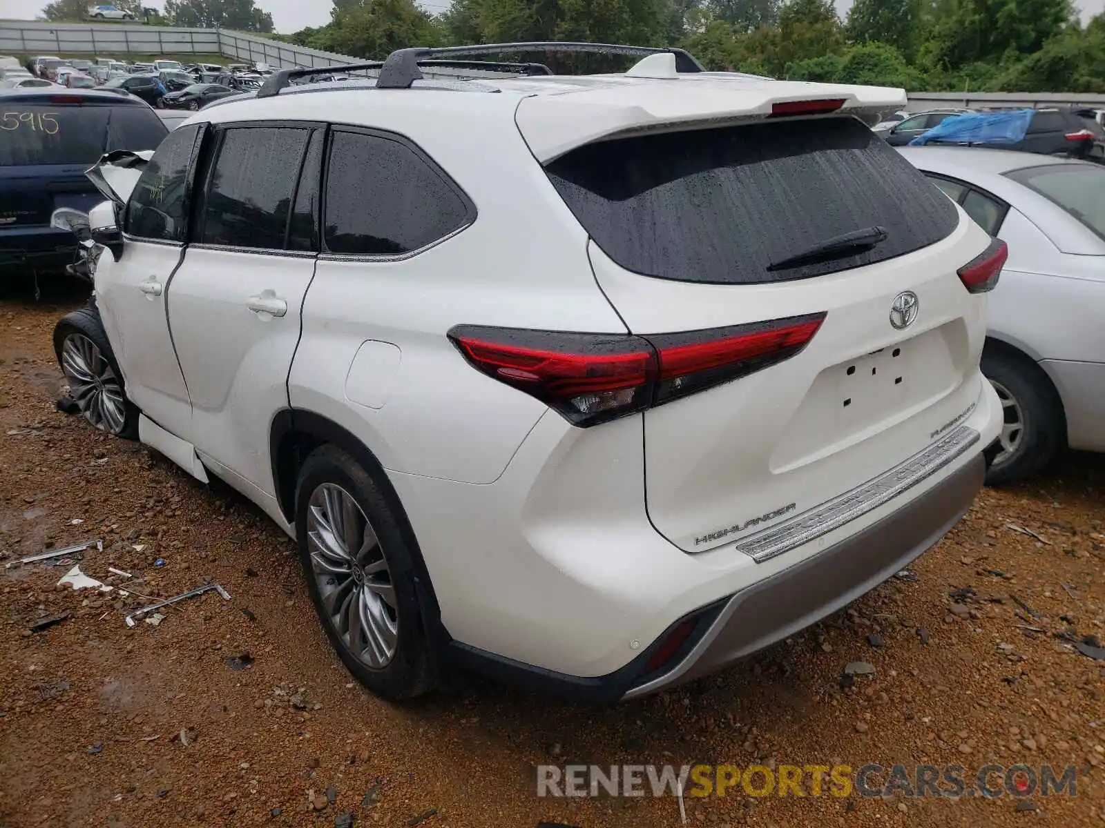 3 Photograph of a damaged car 5TDFZRBH8MS060571 TOYOTA HIGHLANDER 2021