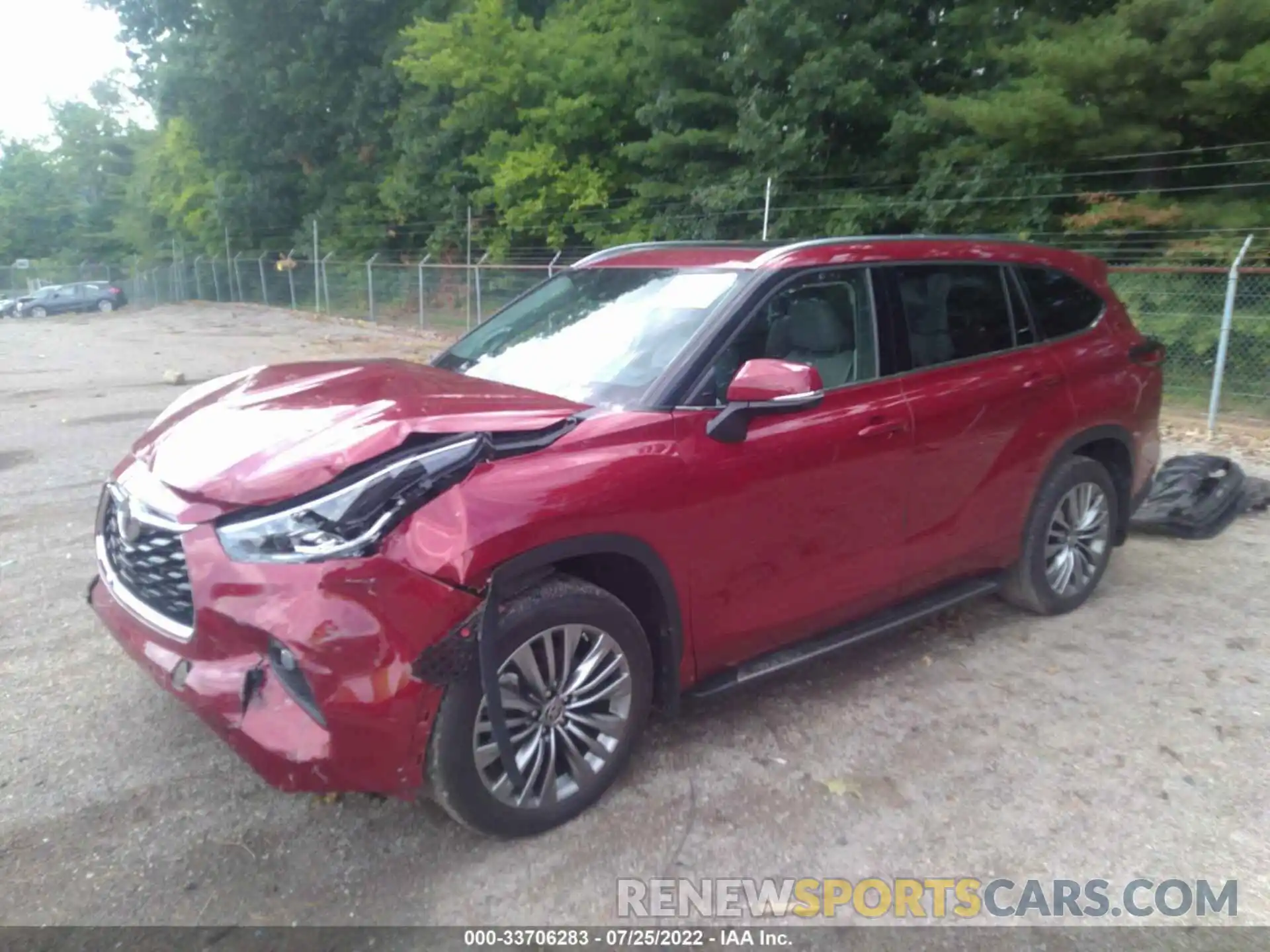 2 Photograph of a damaged car 5TDFZRBH8MS105010 TOYOTA HIGHLANDER 2021