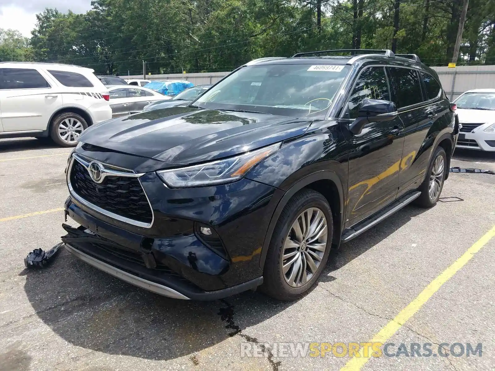 2 Photograph of a damaged car 5TDFZRBH8MS105797 TOYOTA HIGHLANDER 2021