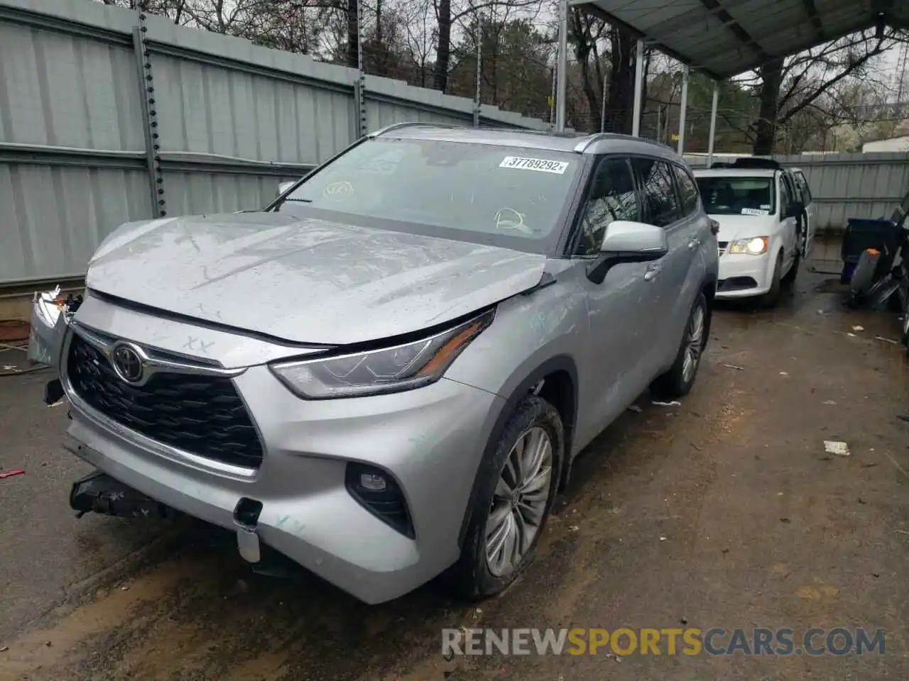 2 Photograph of a damaged car 5TDFZRBH9MS091599 TOYOTA HIGHLANDER 2021