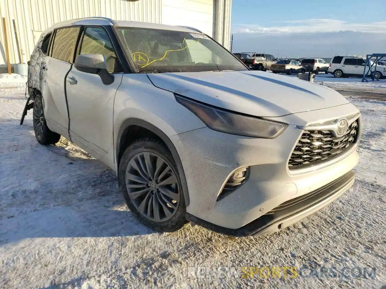 1 Photograph of a damaged car 5TDFZRBH9MS102343 TOYOTA HIGHLANDER 2021