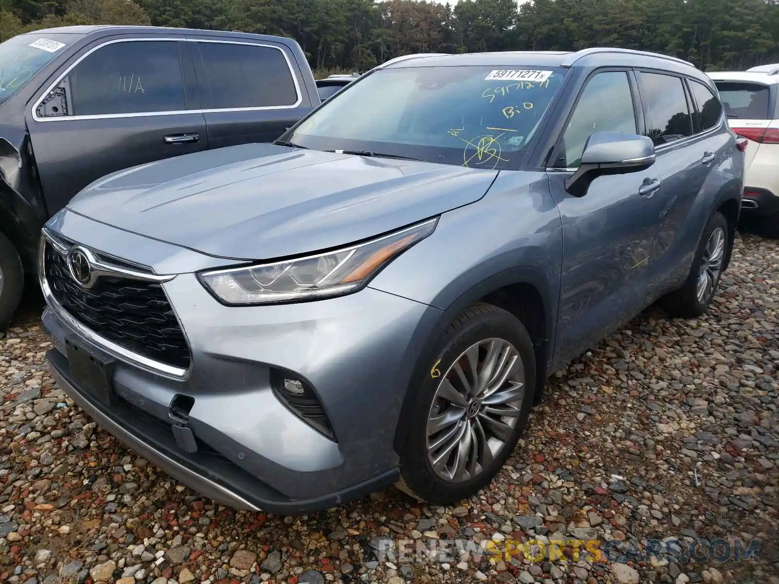 2 Photograph of a damaged car 5TDFZRBHXMS075086 TOYOTA HIGHLANDER 2021