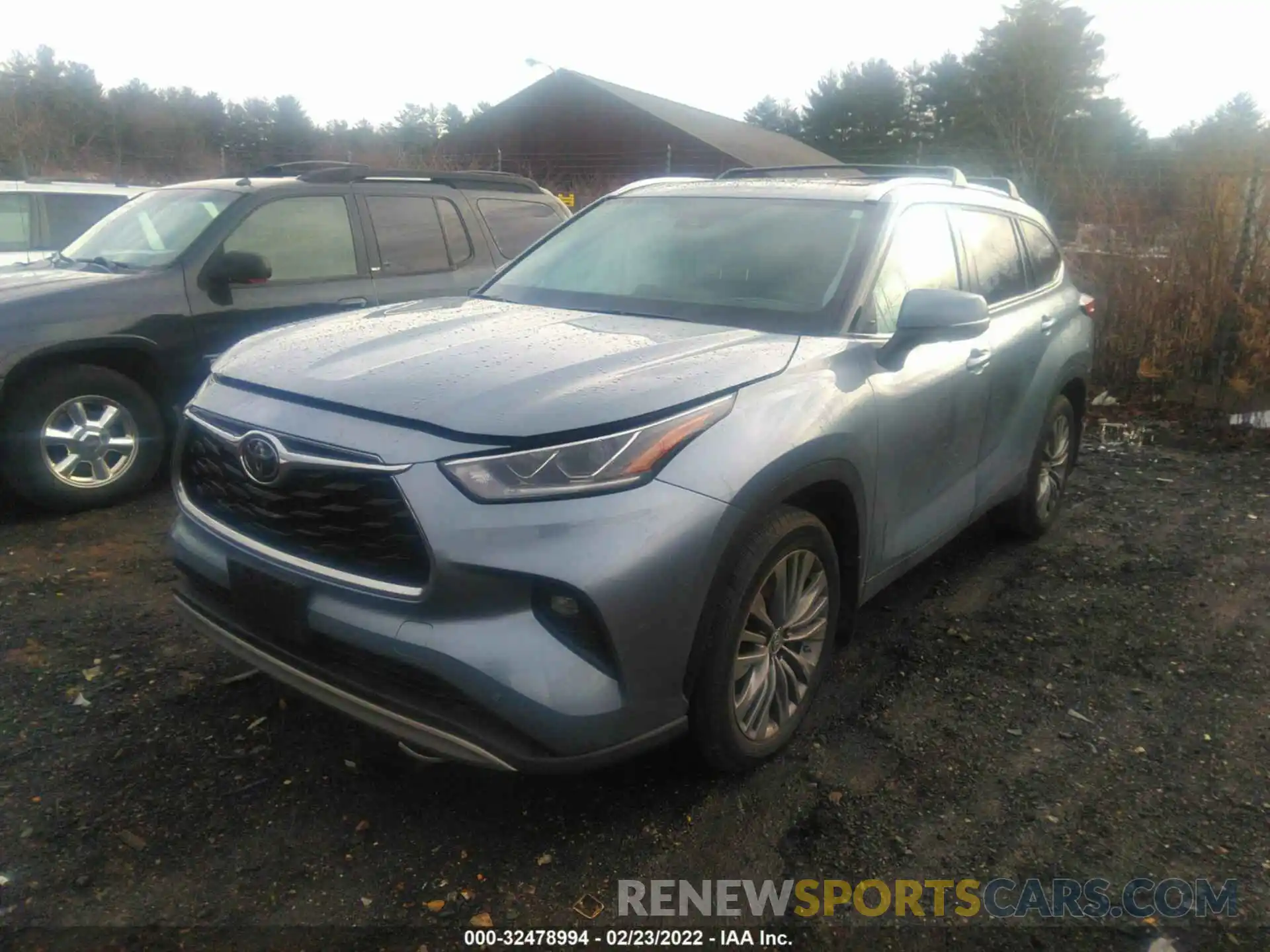 2 Photograph of a damaged car 5TDFZRBHXMS112296 TOYOTA HIGHLANDER 2021