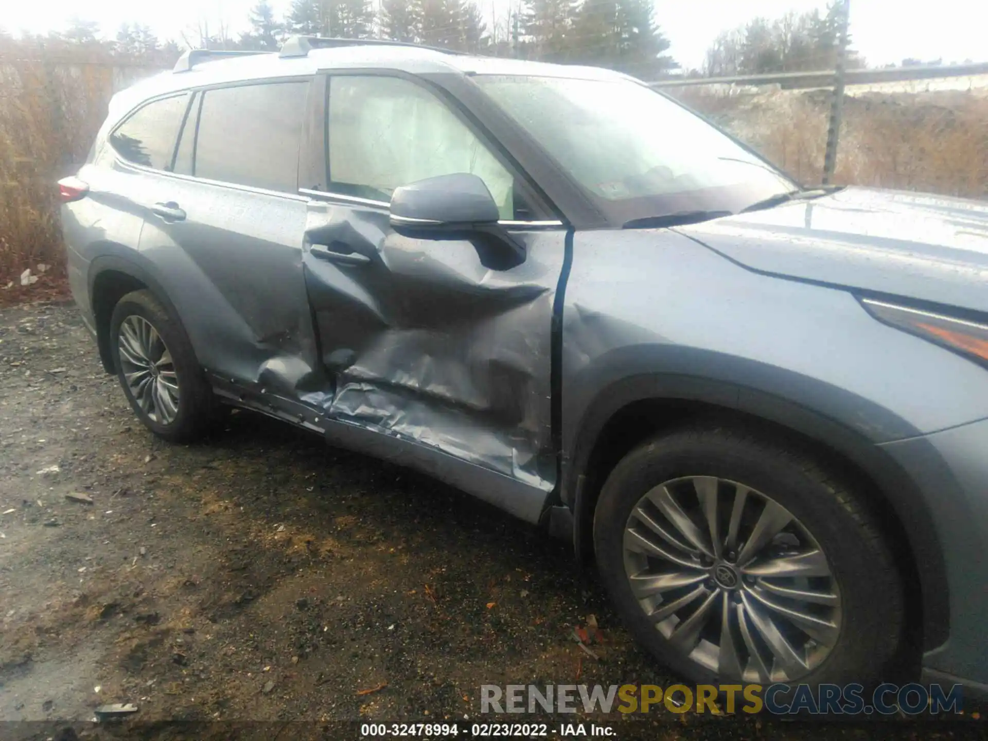 6 Photograph of a damaged car 5TDFZRBHXMS112296 TOYOTA HIGHLANDER 2021