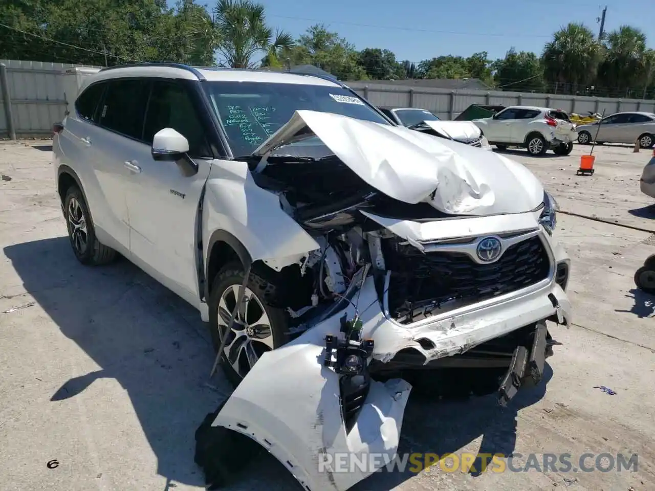 1 Photograph of a damaged car 5TDGARAH0MS007778 TOYOTA HIGHLANDER 2021