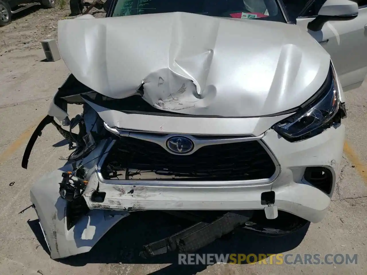 7 Photograph of a damaged car 5TDGARAH0MS007778 TOYOTA HIGHLANDER 2021