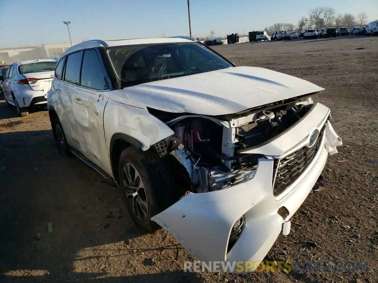 1 Photograph of a damaged car 5TDGARAH0MS009157 TOYOTA HIGHLANDER 2021