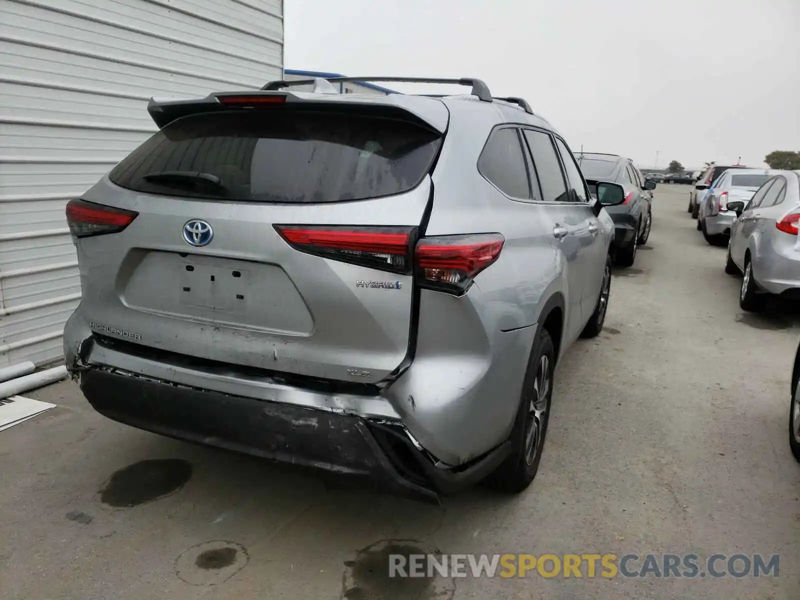 2 Photograph of a damaged car 5TDGARAH2MS505089 TOYOTA HIGHLANDER 2021