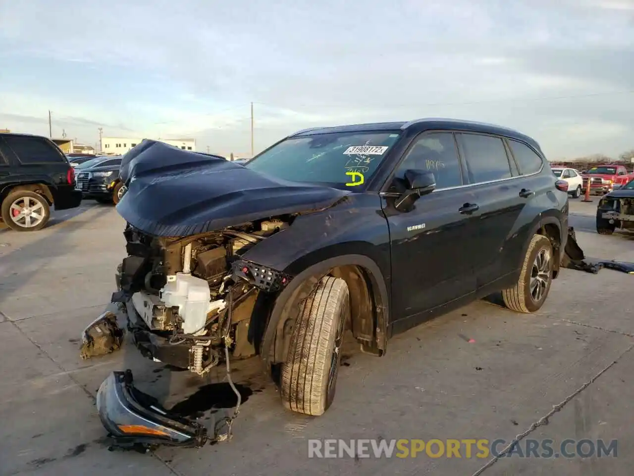 2 Photograph of a damaged car 5TDGARAH3MS004616 TOYOTA HIGHLANDER 2021