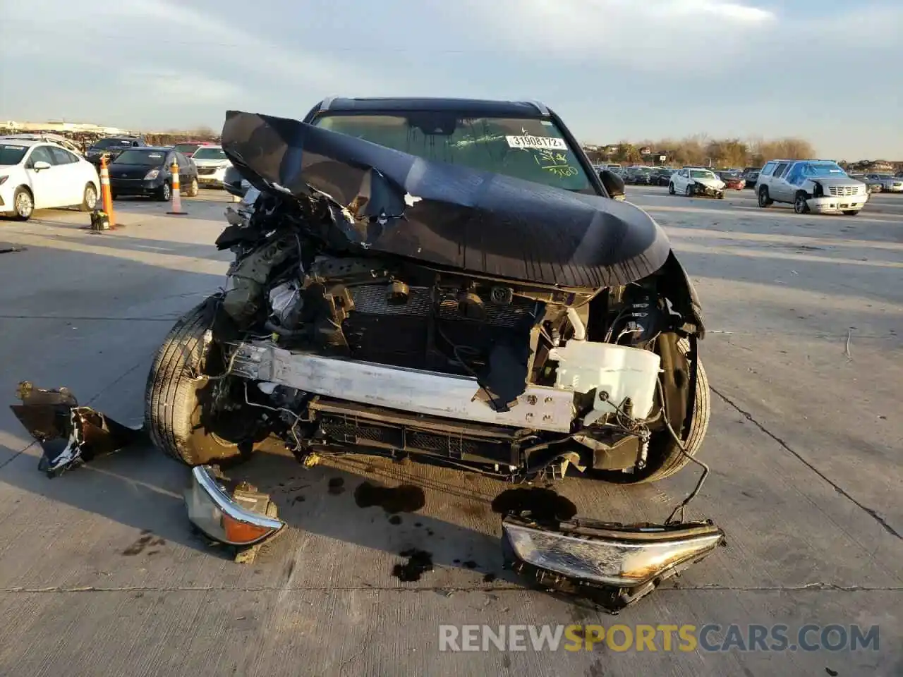 9 Photograph of a damaged car 5TDGARAH3MS004616 TOYOTA HIGHLANDER 2021