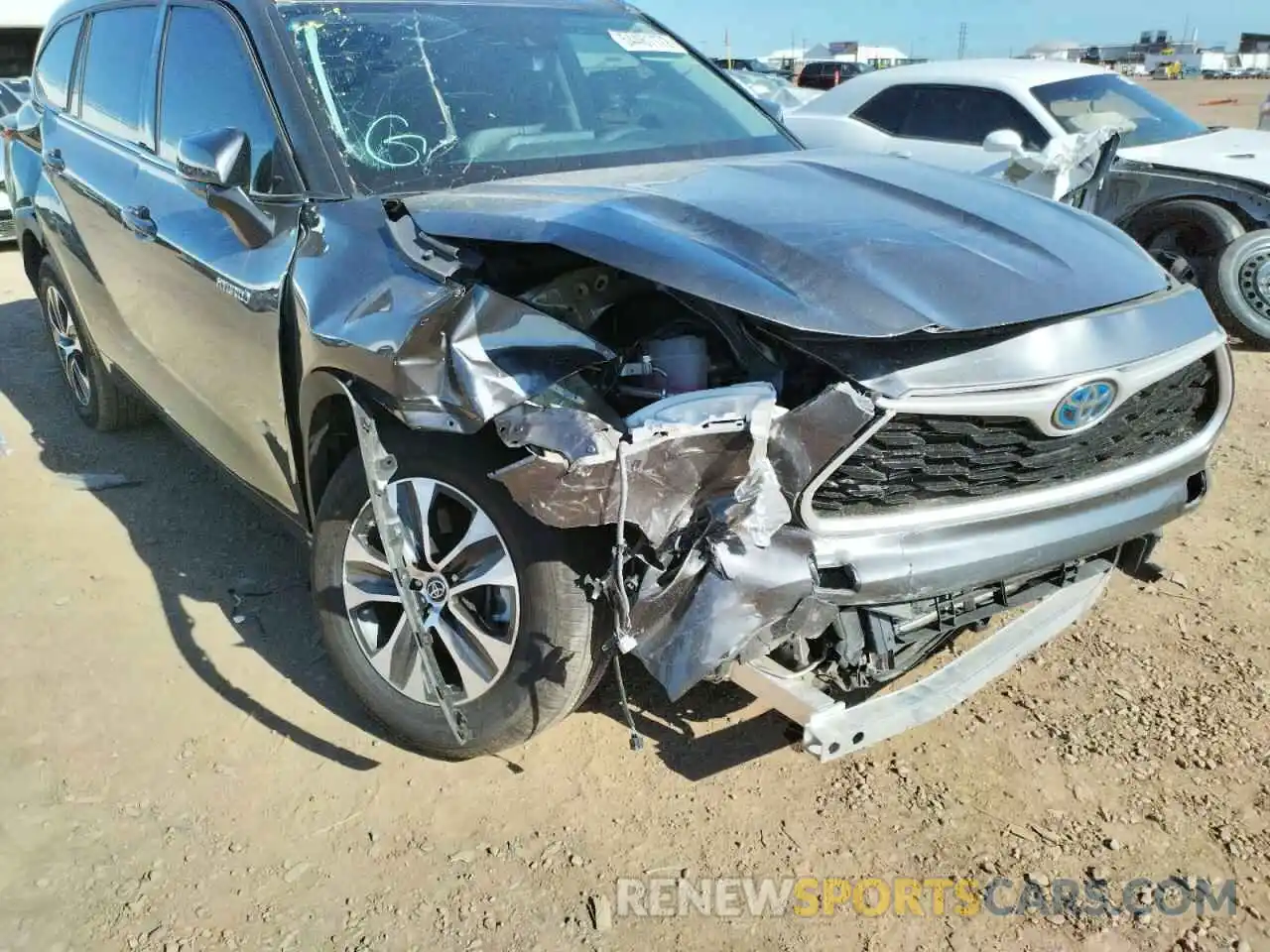 9 Photograph of a damaged car 5TDGARAH3MS012215 TOYOTA HIGHLANDER 2021