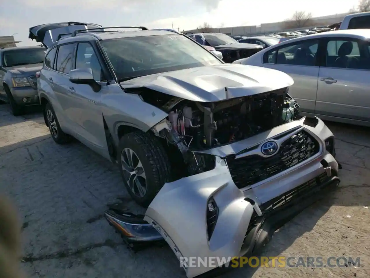 1 Photograph of a damaged car 5TDGARAH4MS011588 TOYOTA HIGHLANDER 2021