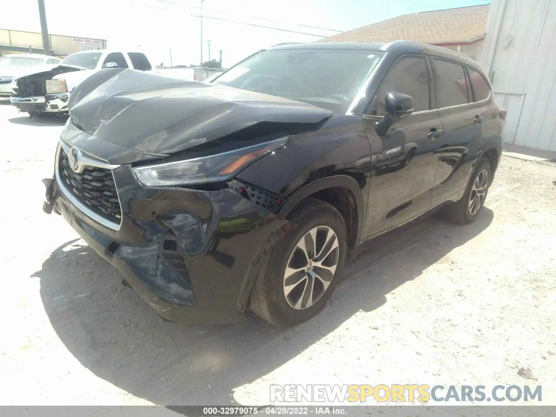 2 Photograph of a damaged car 5TDGARAH4MS509502 TOYOTA HIGHLANDER 2021