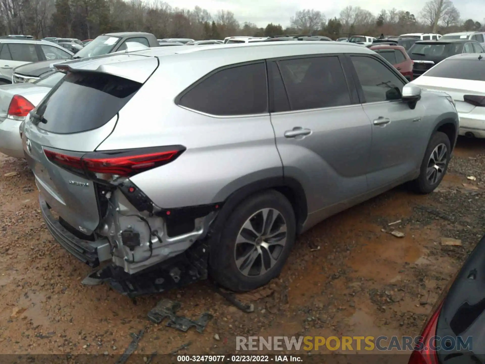 4 Photograph of a damaged car 5TDGARAH6MS503653 TOYOTA HIGHLANDER 2021