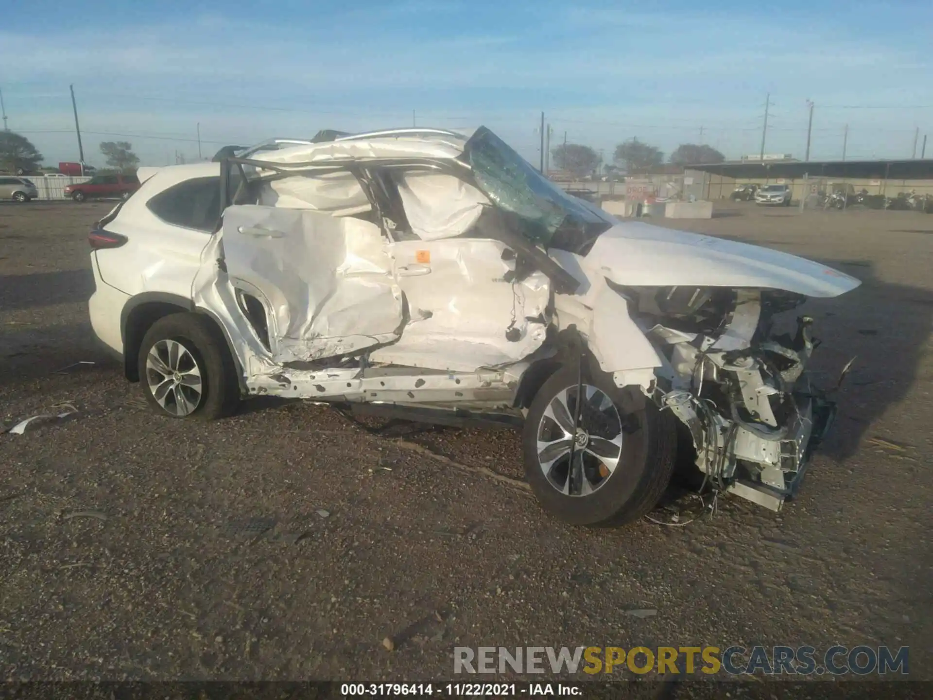 1 Photograph of a damaged car 5TDGARAH7MS007972 TOYOTA HIGHLANDER 2021