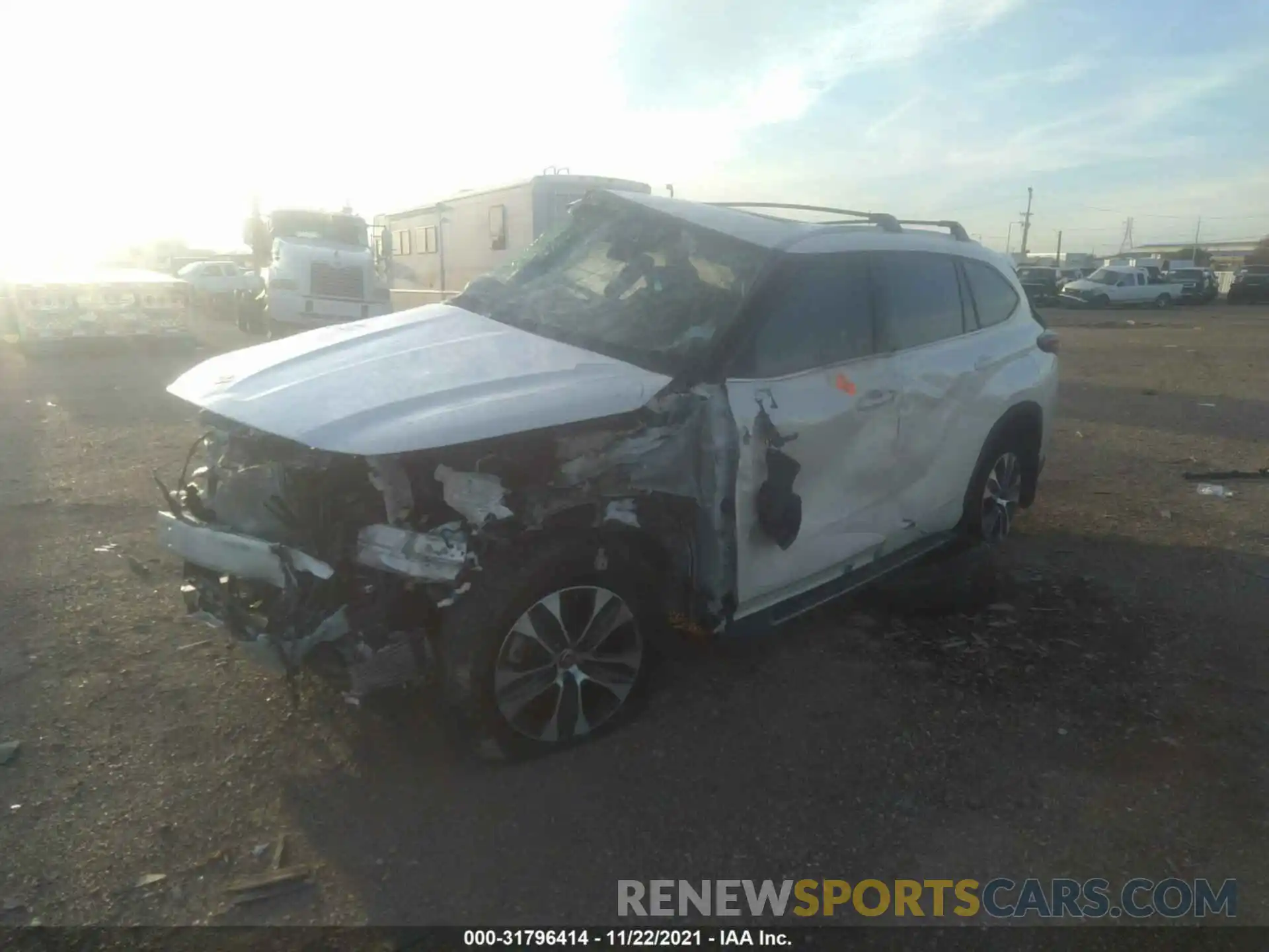 2 Photograph of a damaged car 5TDGARAH7MS007972 TOYOTA HIGHLANDER 2021