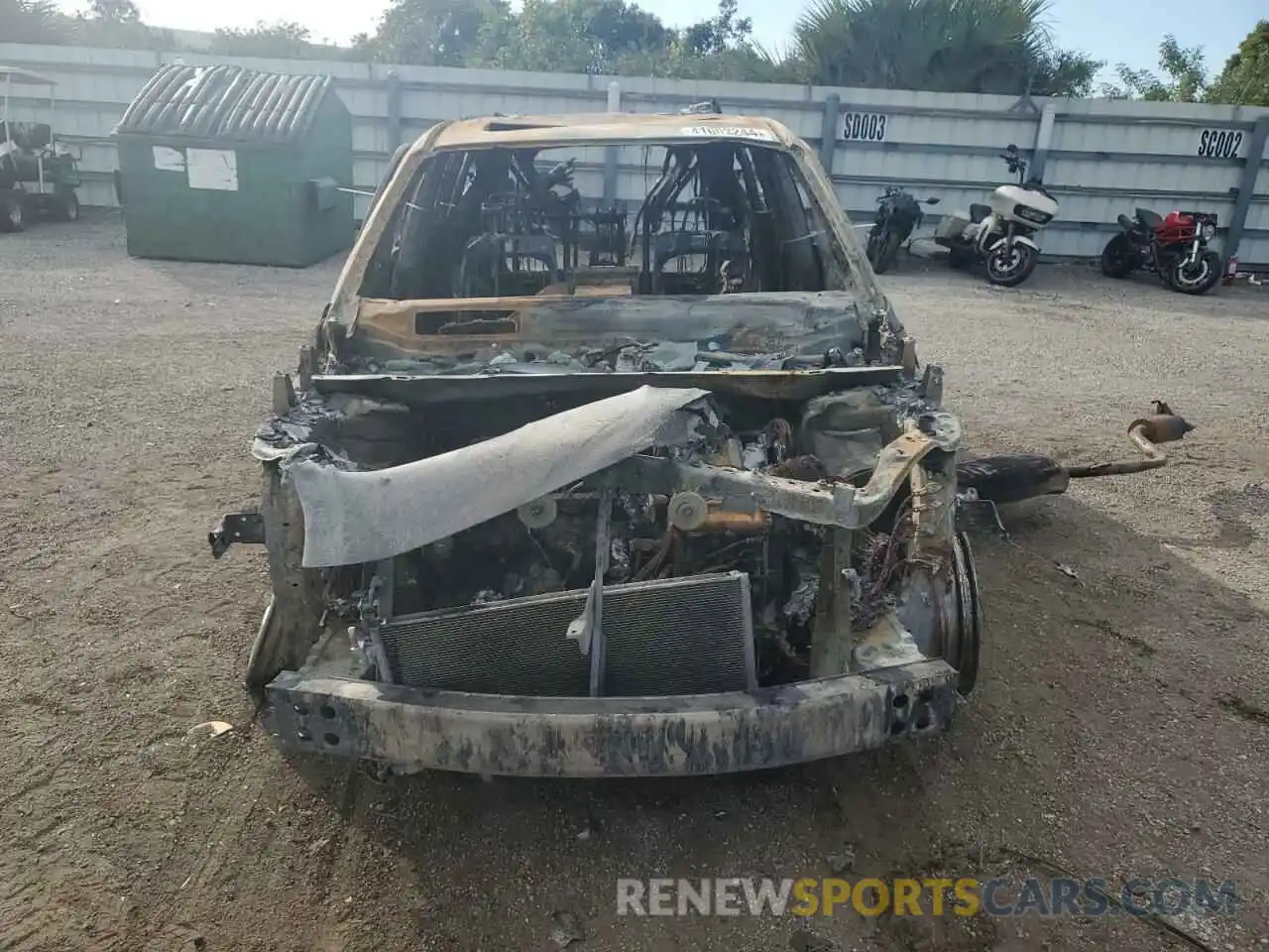 5 Photograph of a damaged car 5TDGARAH7MS008359 TOYOTA HIGHLANDER 2021