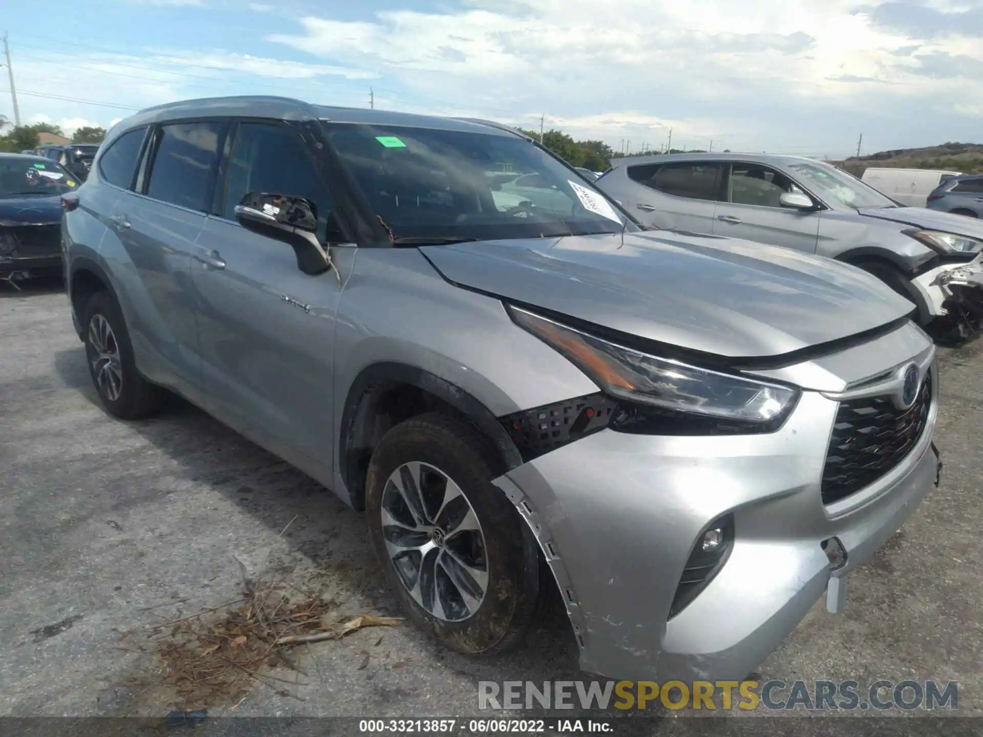 1 Photograph of a damaged car 5TDGARAH7MS508795 TOYOTA HIGHLANDER 2021