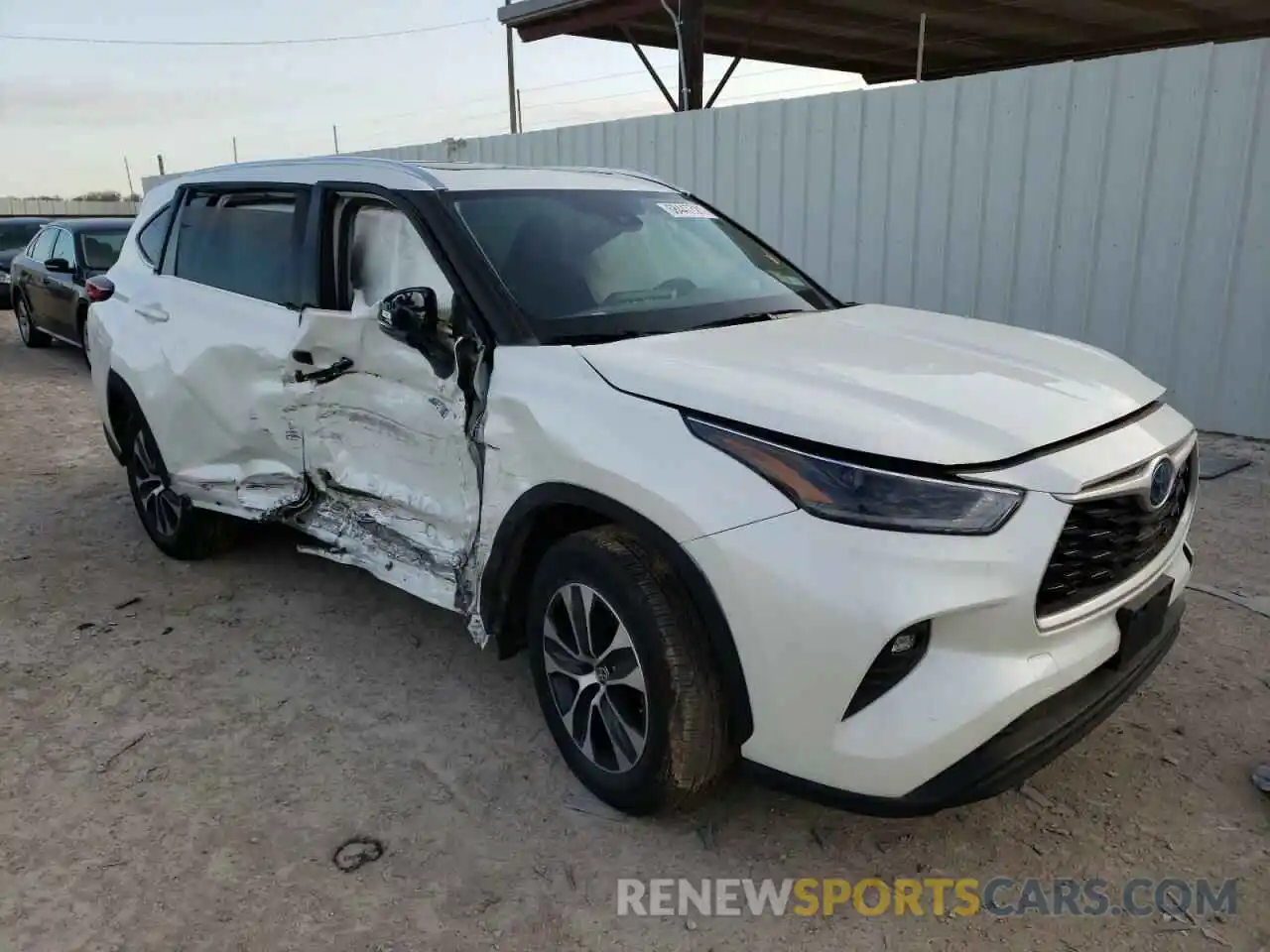 1 Photograph of a damaged car 5TDGARAHXMS504210 TOYOTA HIGHLANDER 2021