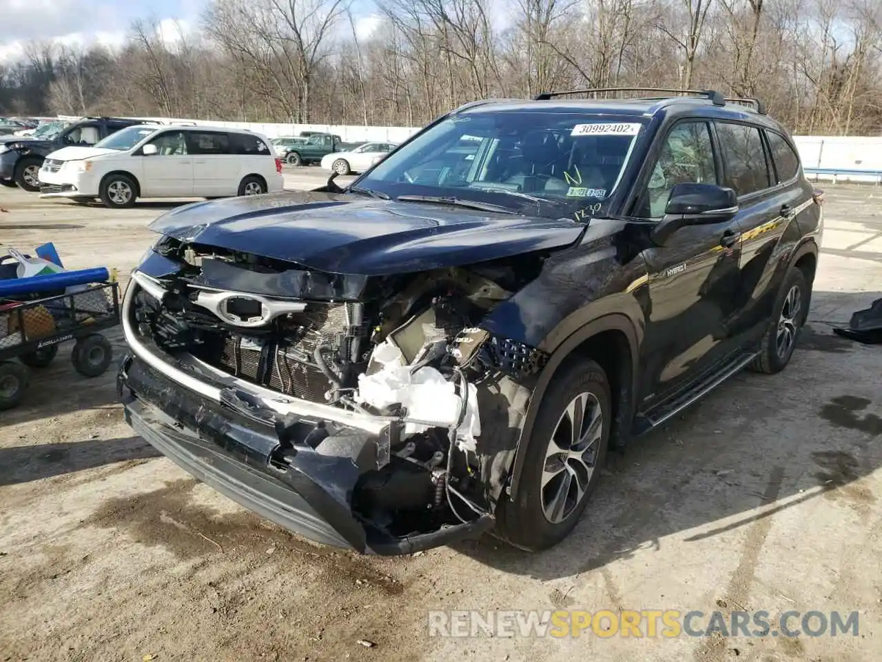 2 Photograph of a damaged car 5TDGBRCH0MS037390 TOYOTA HIGHLANDER 2021