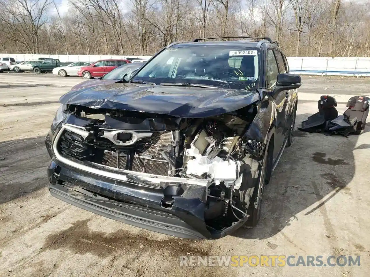 9 Photograph of a damaged car 5TDGBRCH0MS037390 TOYOTA HIGHLANDER 2021