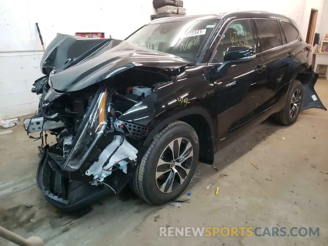 2 Photograph of a damaged car 5TDGBRCH0MS061009 TOYOTA HIGHLANDER 2021