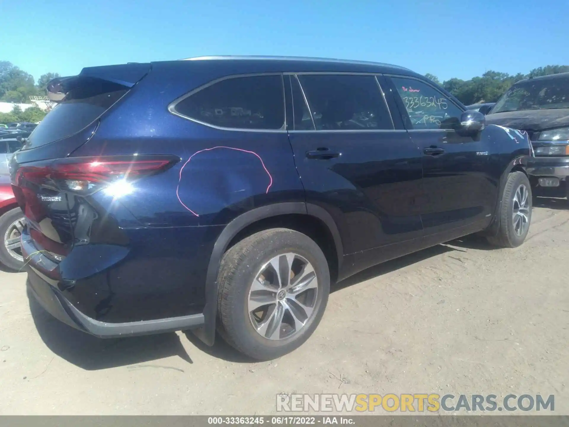 4 Photograph of a damaged car 5TDGBRCH0MS516327 TOYOTA HIGHLANDER 2021