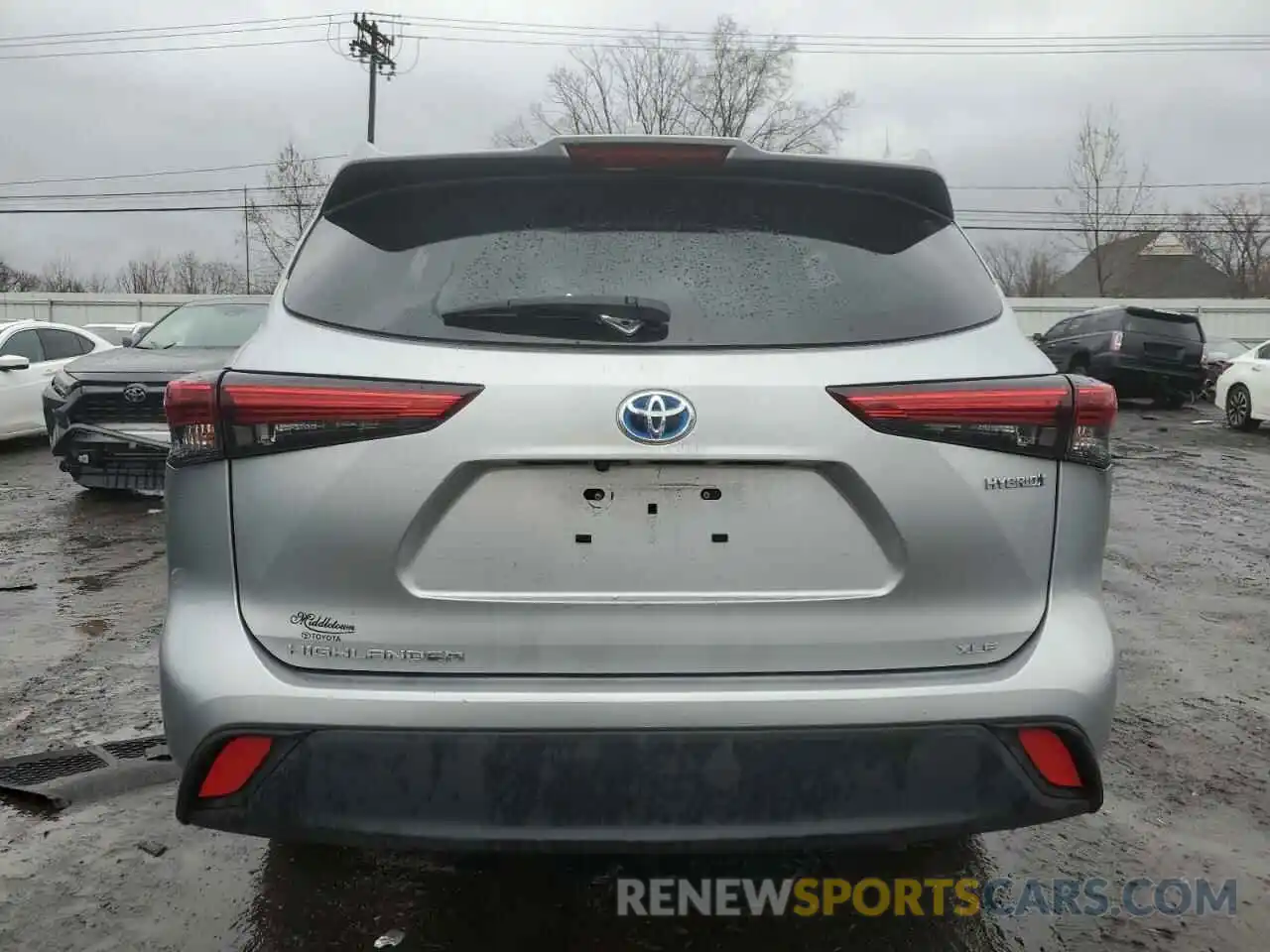 6 Photograph of a damaged car 5TDGBRCH0MS534956 TOYOTA HIGHLANDER 2021