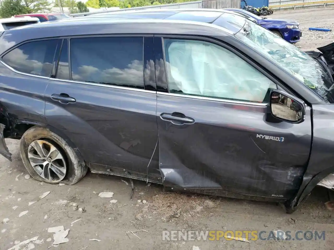 9 Photograph of a damaged car 5TDGBRCH2MS046978 TOYOTA HIGHLANDER 2021