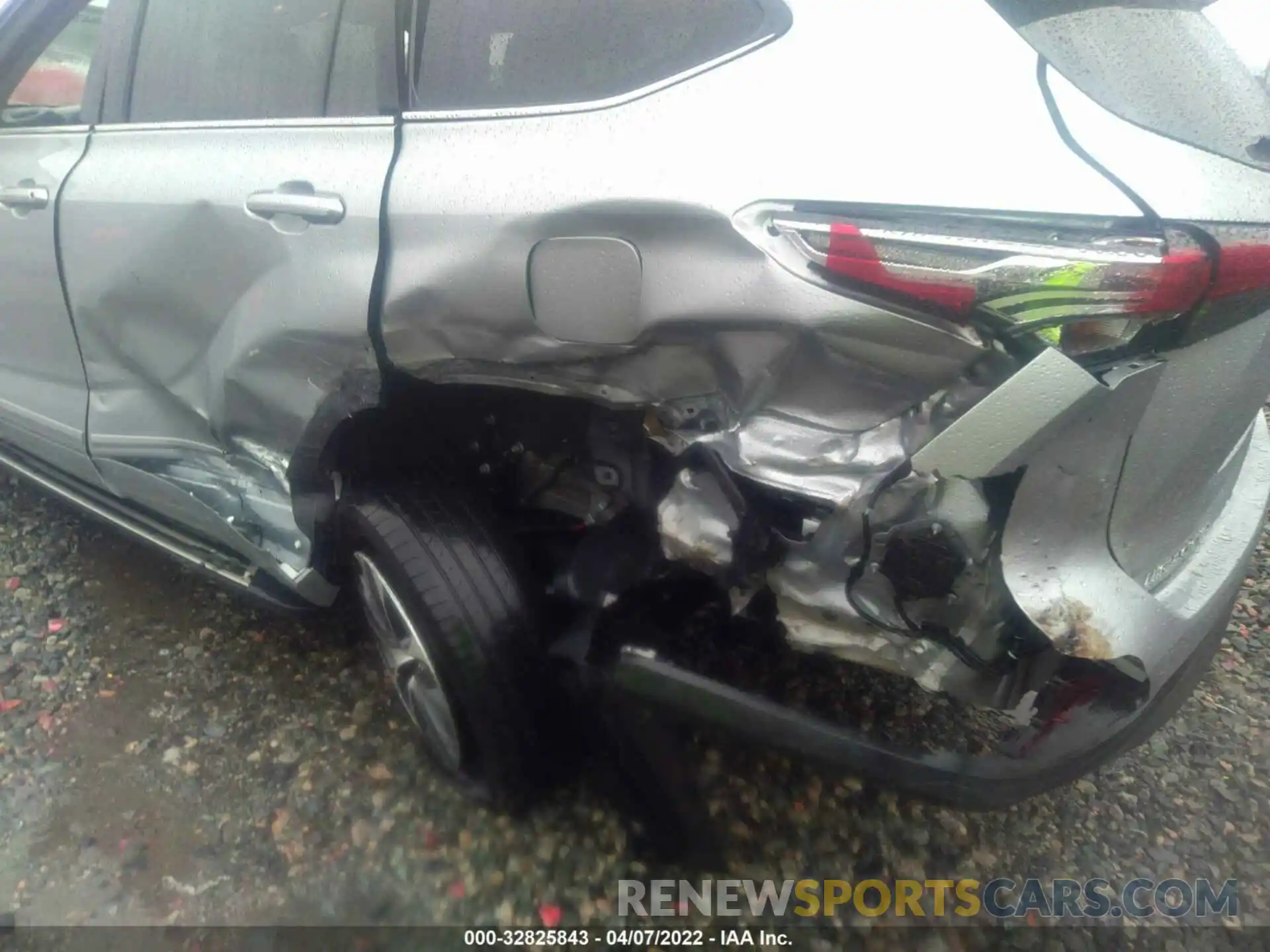 6 Photograph of a damaged car 5TDGBRCH2MS520105 TOYOTA HIGHLANDER 2021