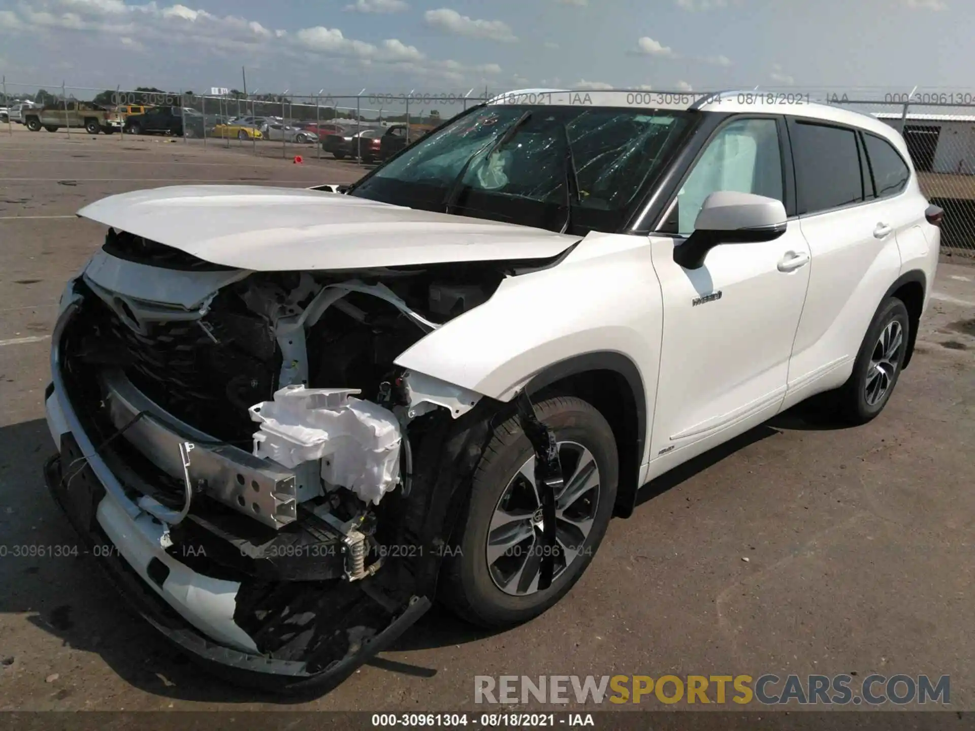 2 Photograph of a damaged car 5TDGBRCH3MS040073 TOYOTA HIGHLANDER 2021