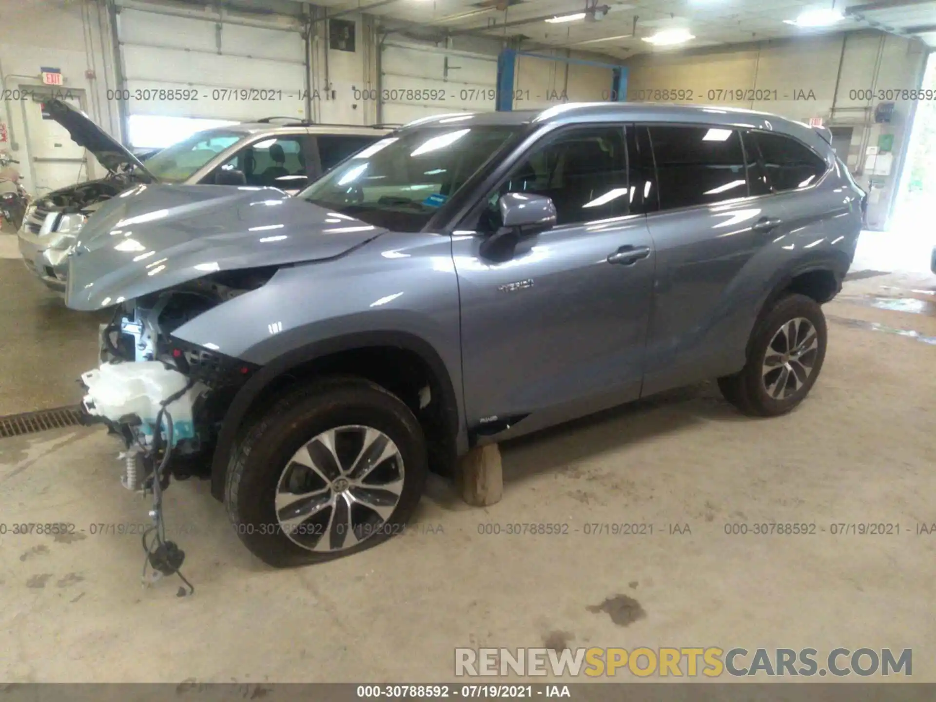 2 Photograph of a damaged car 5TDGBRCH4MS026196 TOYOTA HIGHLANDER 2021