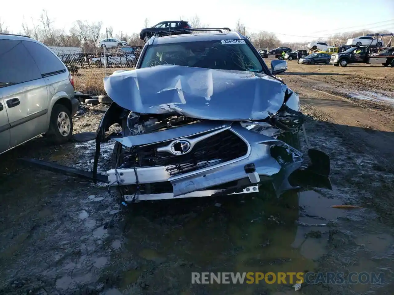 9 Photograph of a damaged car 5TDGBRCH4MS047694 TOYOTA HIGHLANDER 2021