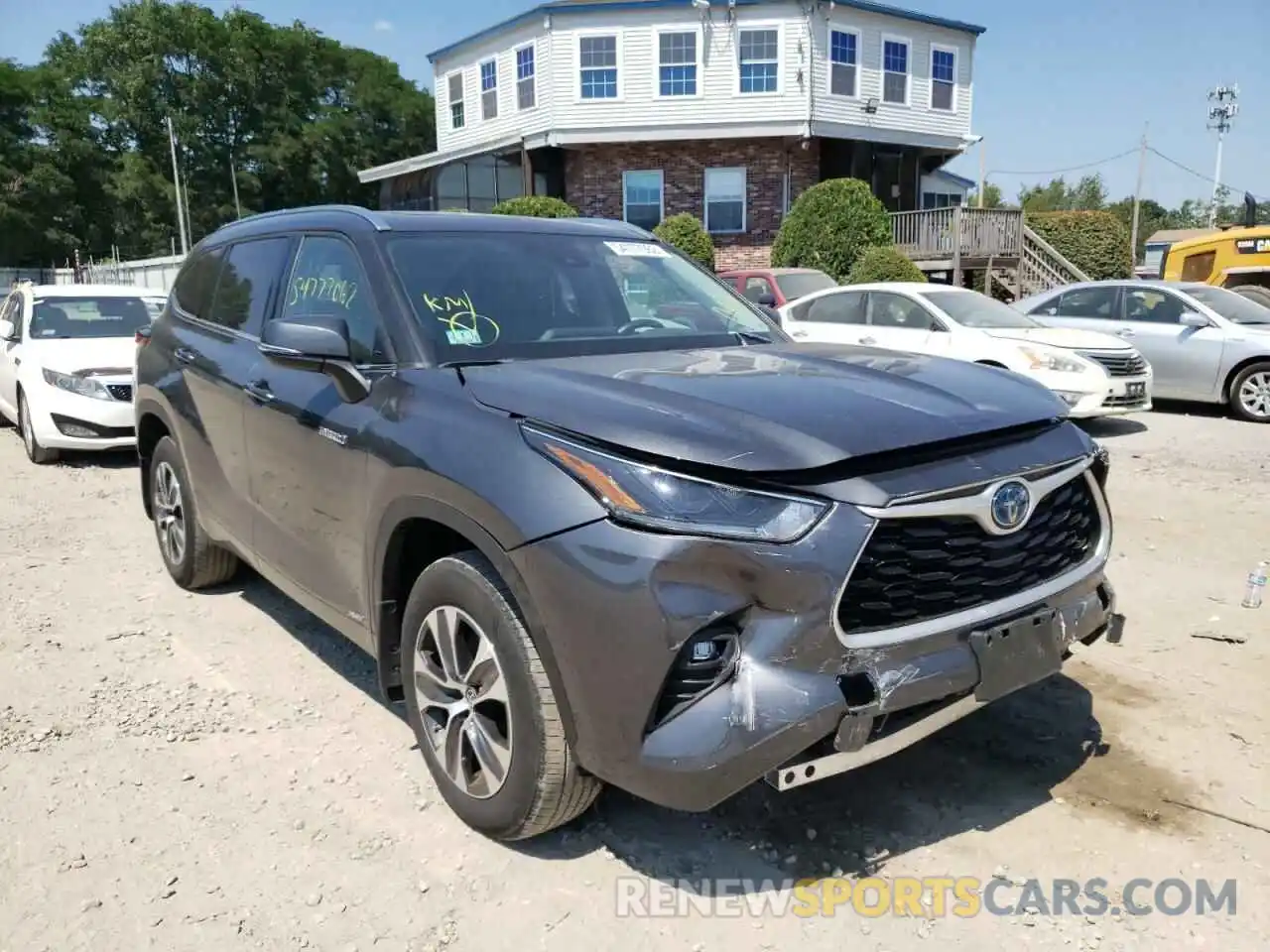 1 Photograph of a damaged car 5TDGBRCH4MS521675 TOYOTA HIGHLANDER 2021