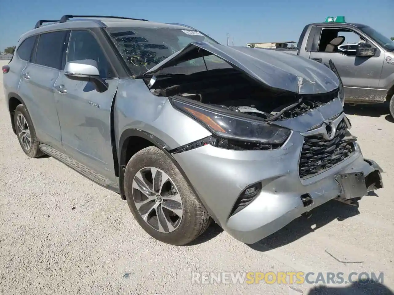 1 Photograph of a damaged car 5TDGBRCH4MS533955 TOYOTA HIGHLANDER 2021