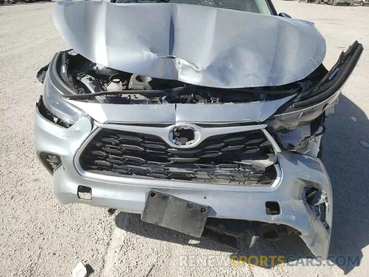 9 Photograph of a damaged car 5TDGBRCH4MS533955 TOYOTA HIGHLANDER 2021