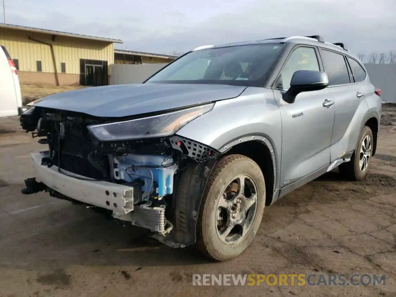 2 Photograph of a damaged car 5TDGBRCH5MS027602 TOYOTA HIGHLANDER 2021