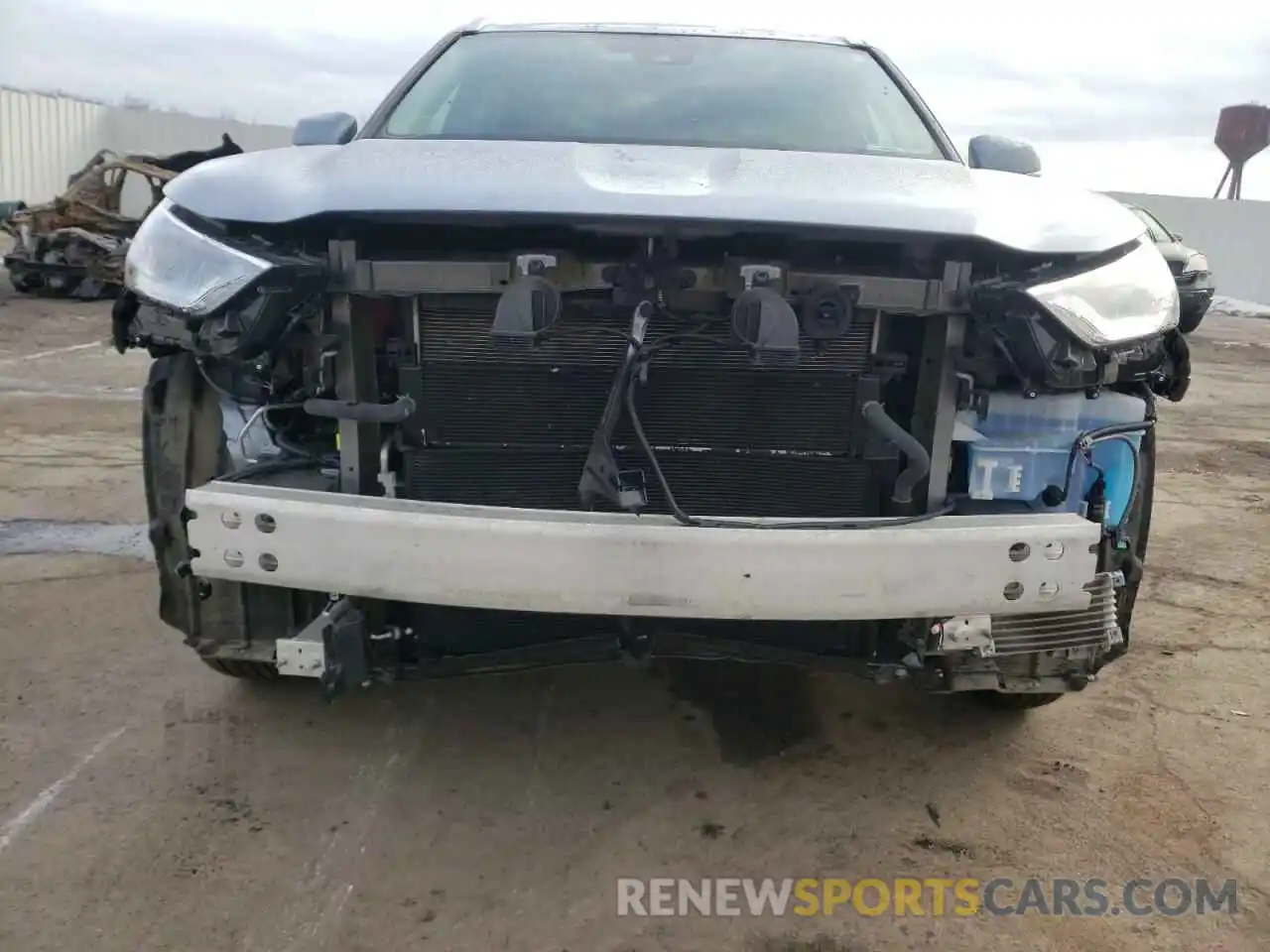 9 Photograph of a damaged car 5TDGBRCH5MS027602 TOYOTA HIGHLANDER 2021