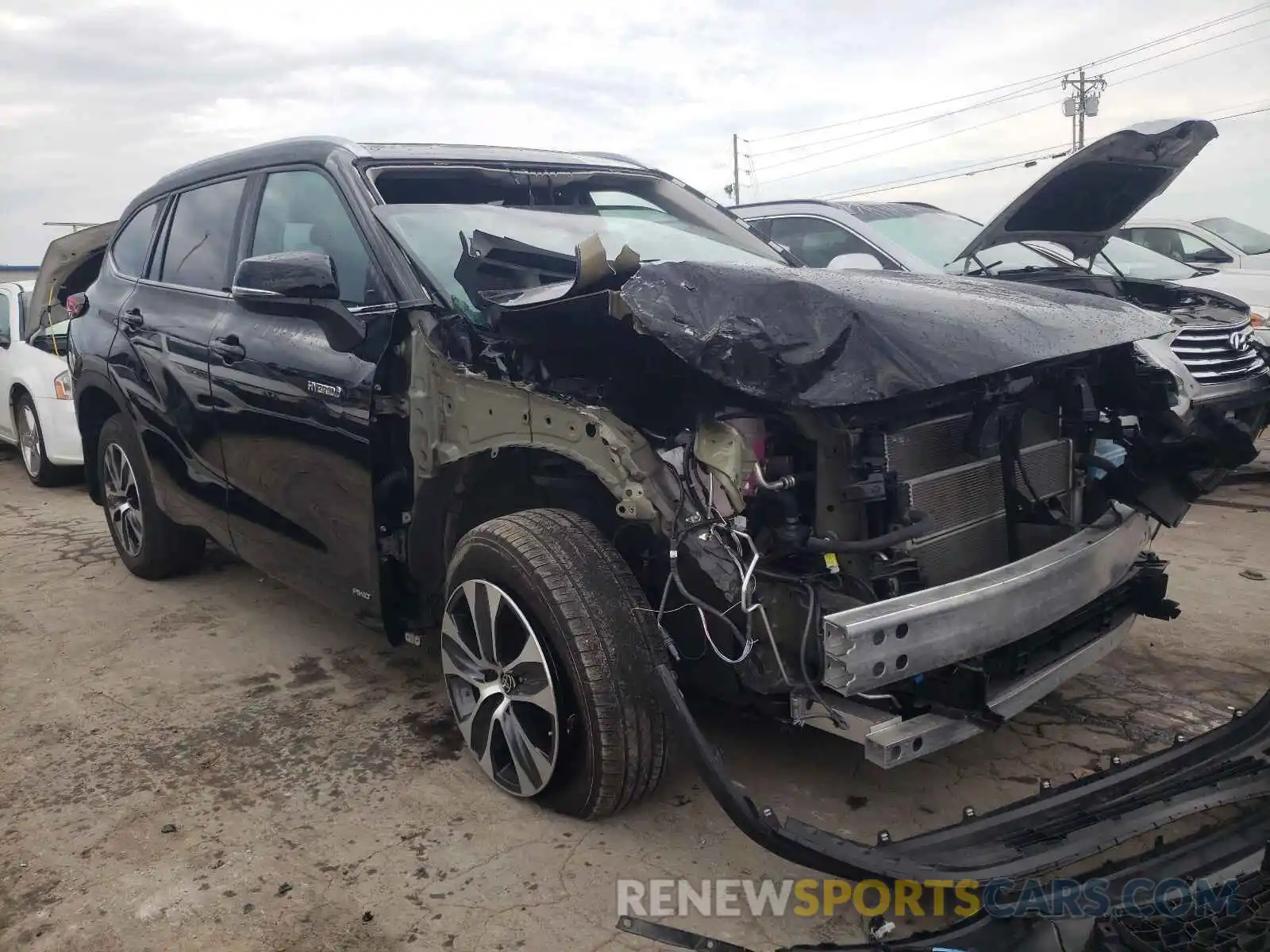 1 Photograph of a damaged car 5TDGBRCH5MS041869 TOYOTA HIGHLANDER 2021