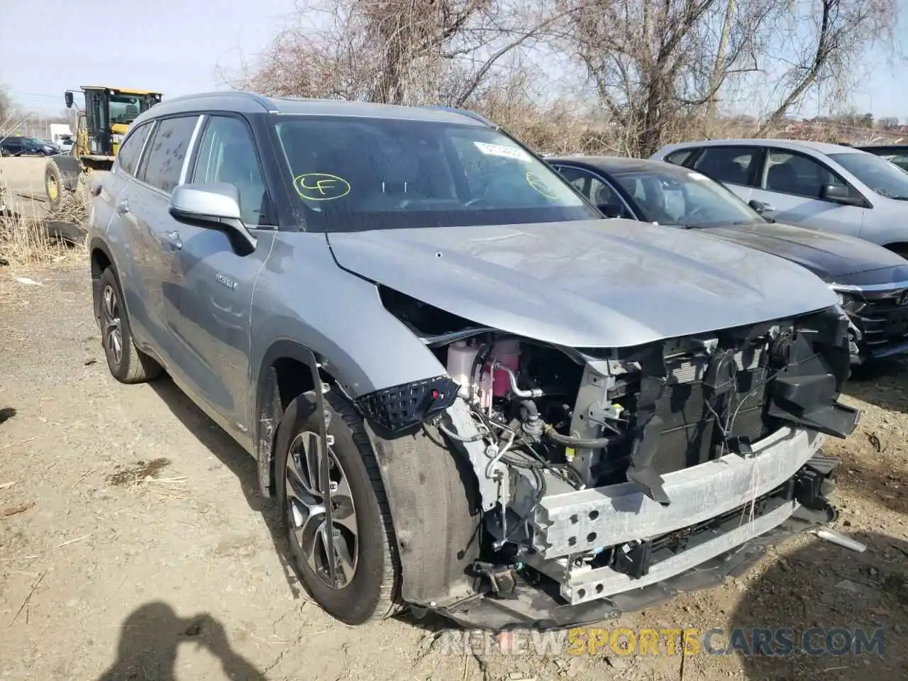 1 Photograph of a damaged car 5TDGBRCH5MS518817 TOYOTA HIGHLANDER 2021