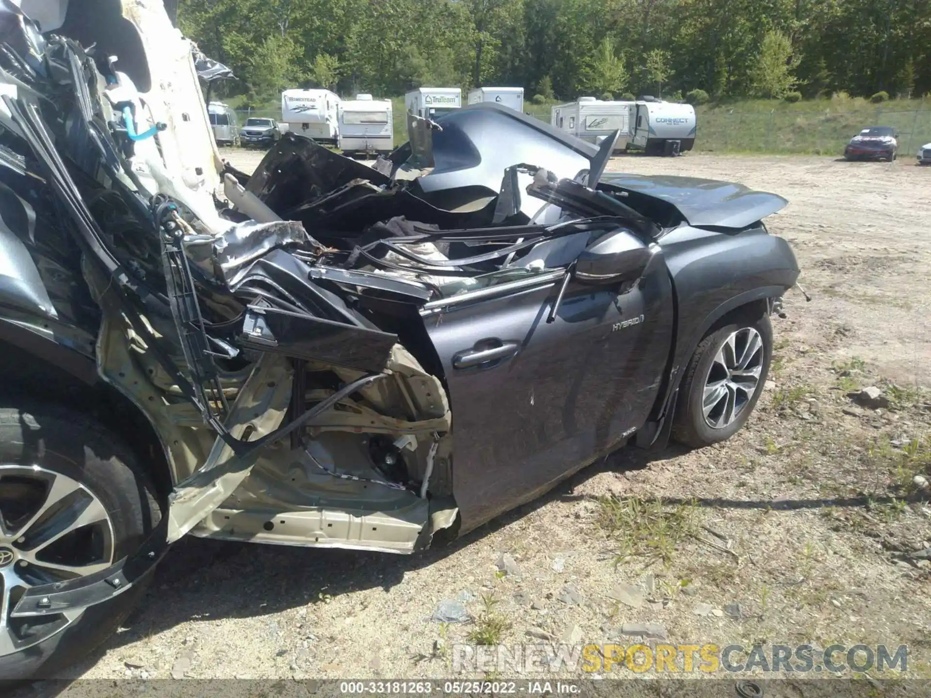 5 Photograph of a damaged car 5TDGBRCH5MS519112 TOYOTA HIGHLANDER 2021