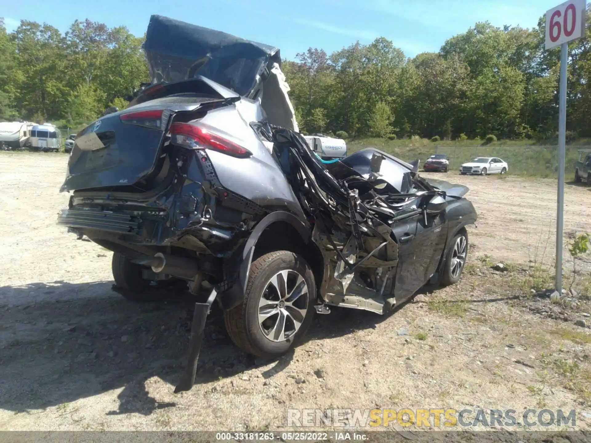 8 Photograph of a damaged car 5TDGBRCH5MS519112 TOYOTA HIGHLANDER 2021