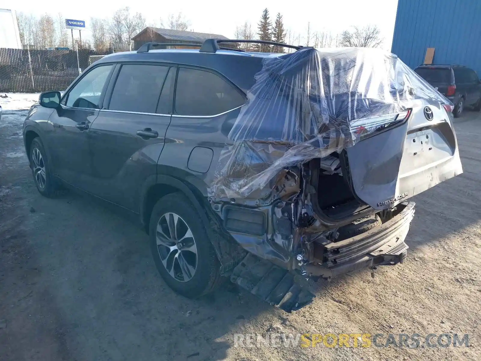 3 Photograph of a damaged car 5TDGBRCH7MS524277 TOYOTA HIGHLANDER 2021