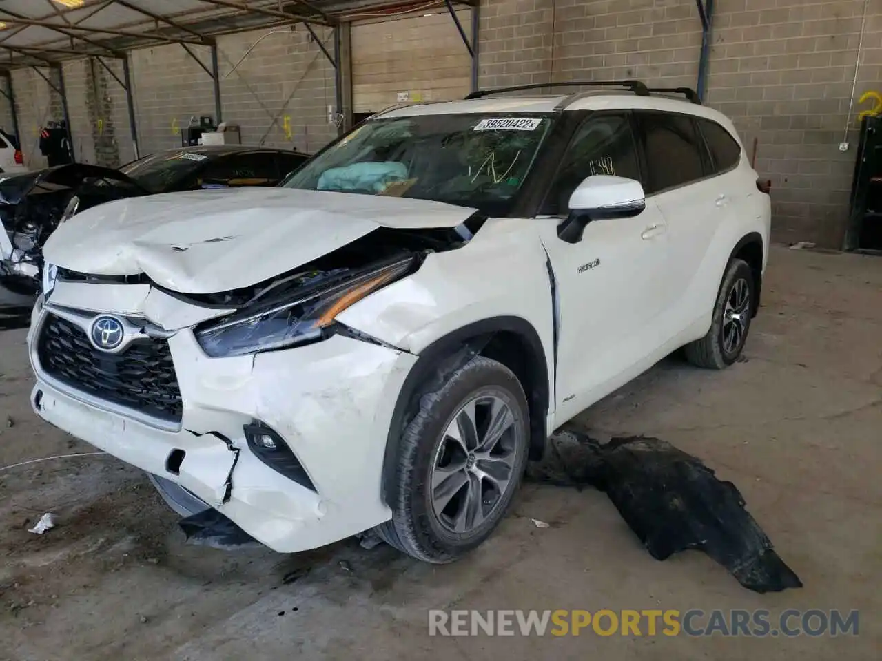 2 Photograph of a damaged car 5TDGBRCH8MS527222 TOYOTA HIGHLANDER 2021