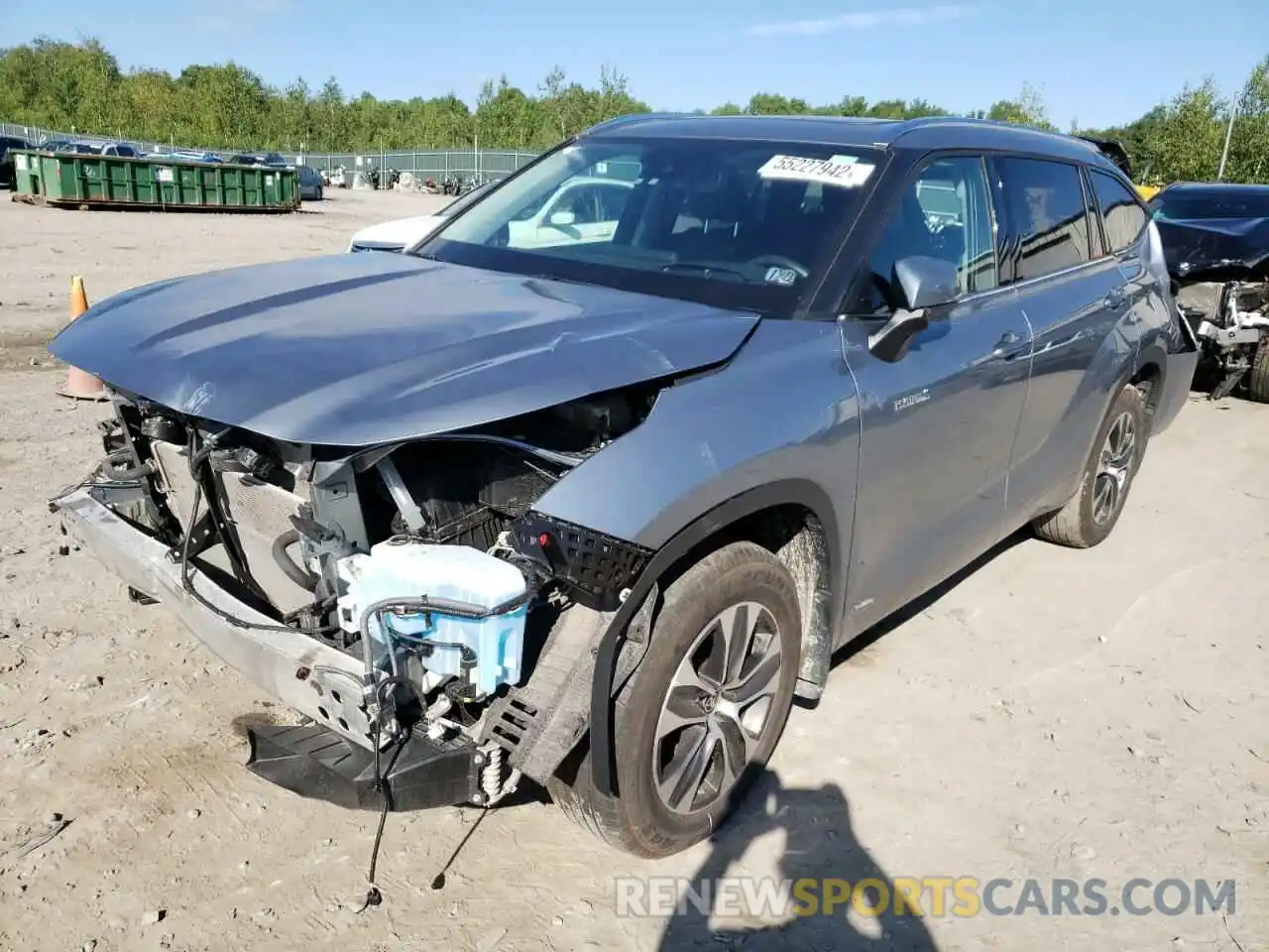 2 Photograph of a damaged car 5TDGBRCH9MS046685 TOYOTA HIGHLANDER 2021