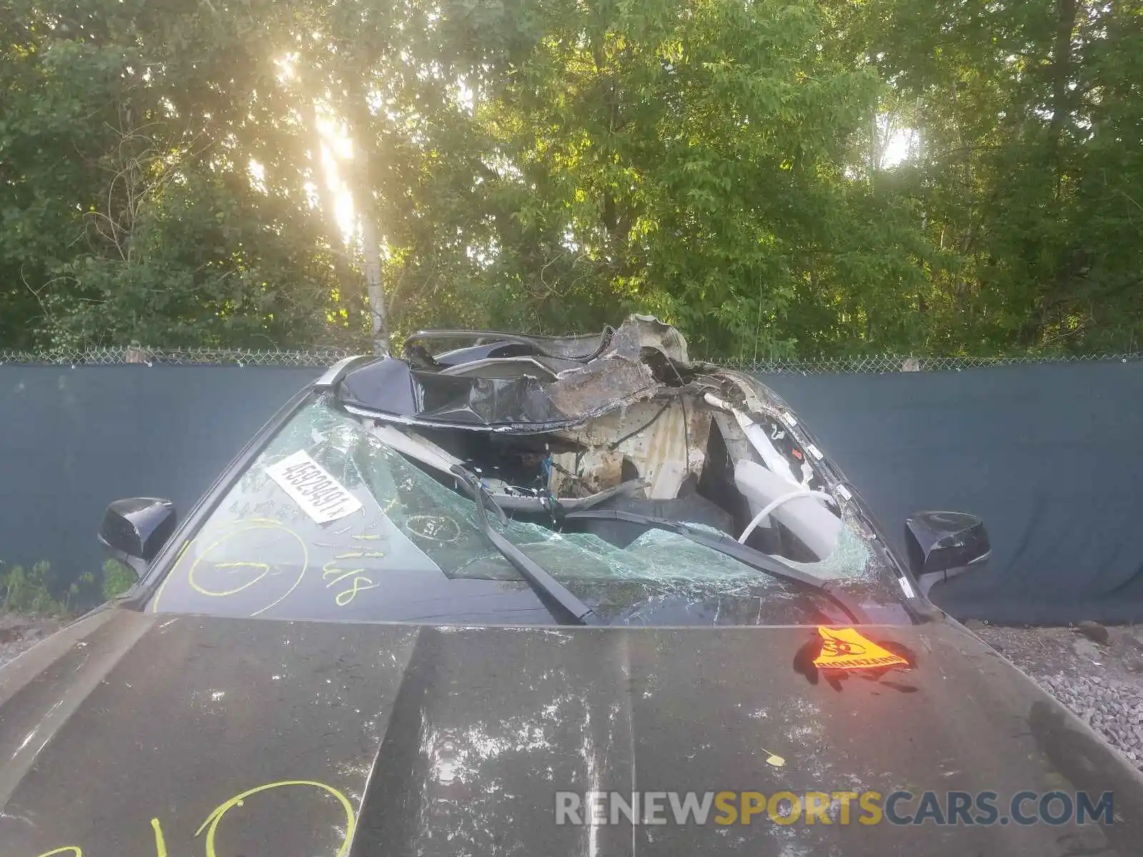 10 Photograph of a damaged car 5TDGBRCH9MS526421 TOYOTA HIGHLANDER 2021