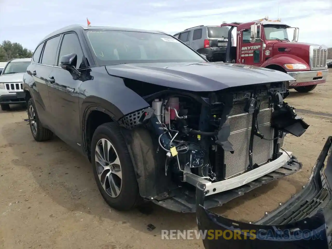 1 Photograph of a damaged car 5TDGBRCH9MS526788 TOYOTA HIGHLANDER 2021