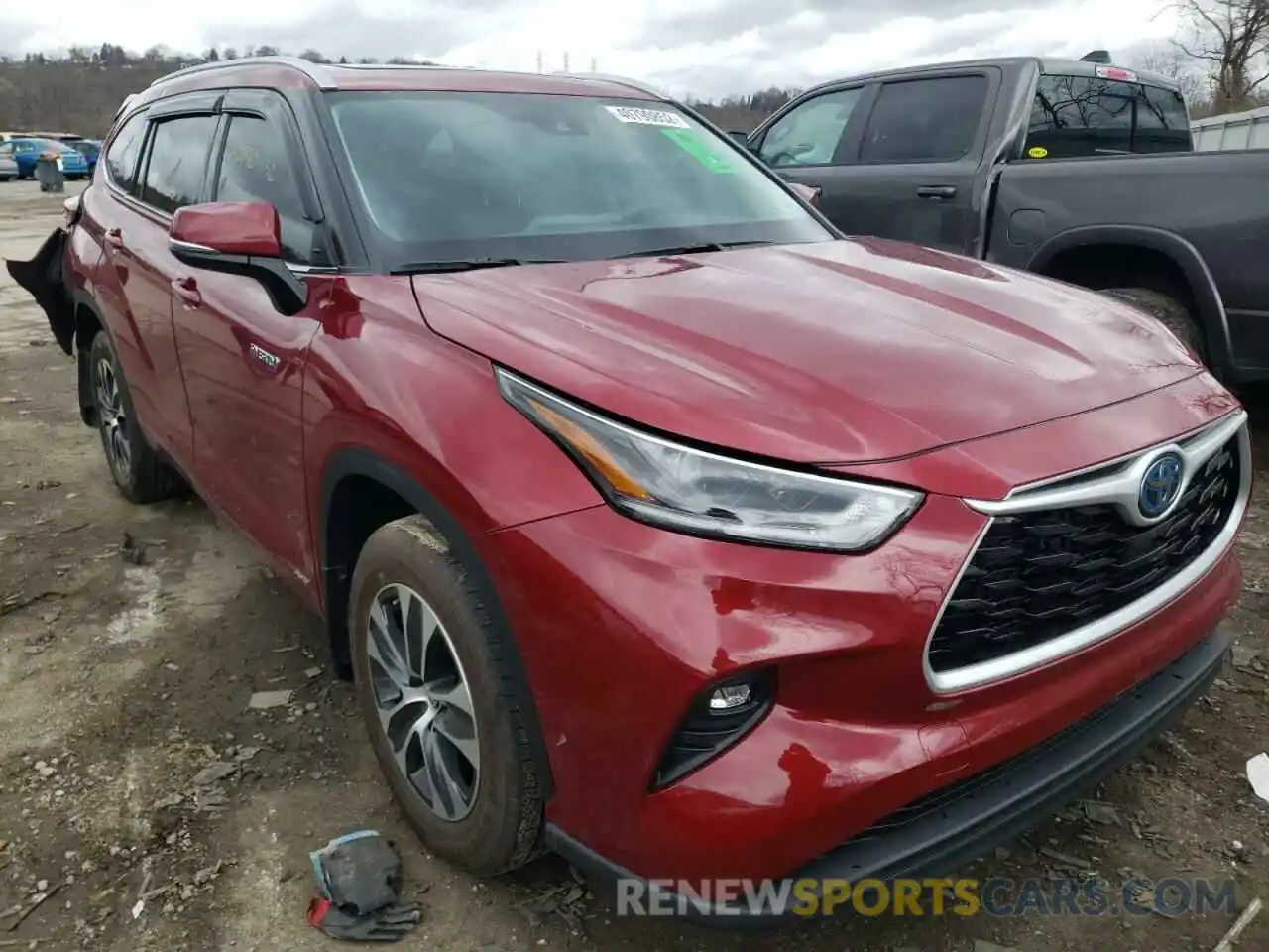 1 Photograph of a damaged car 5TDGBRCH9MS528105 TOYOTA HIGHLANDER 2021