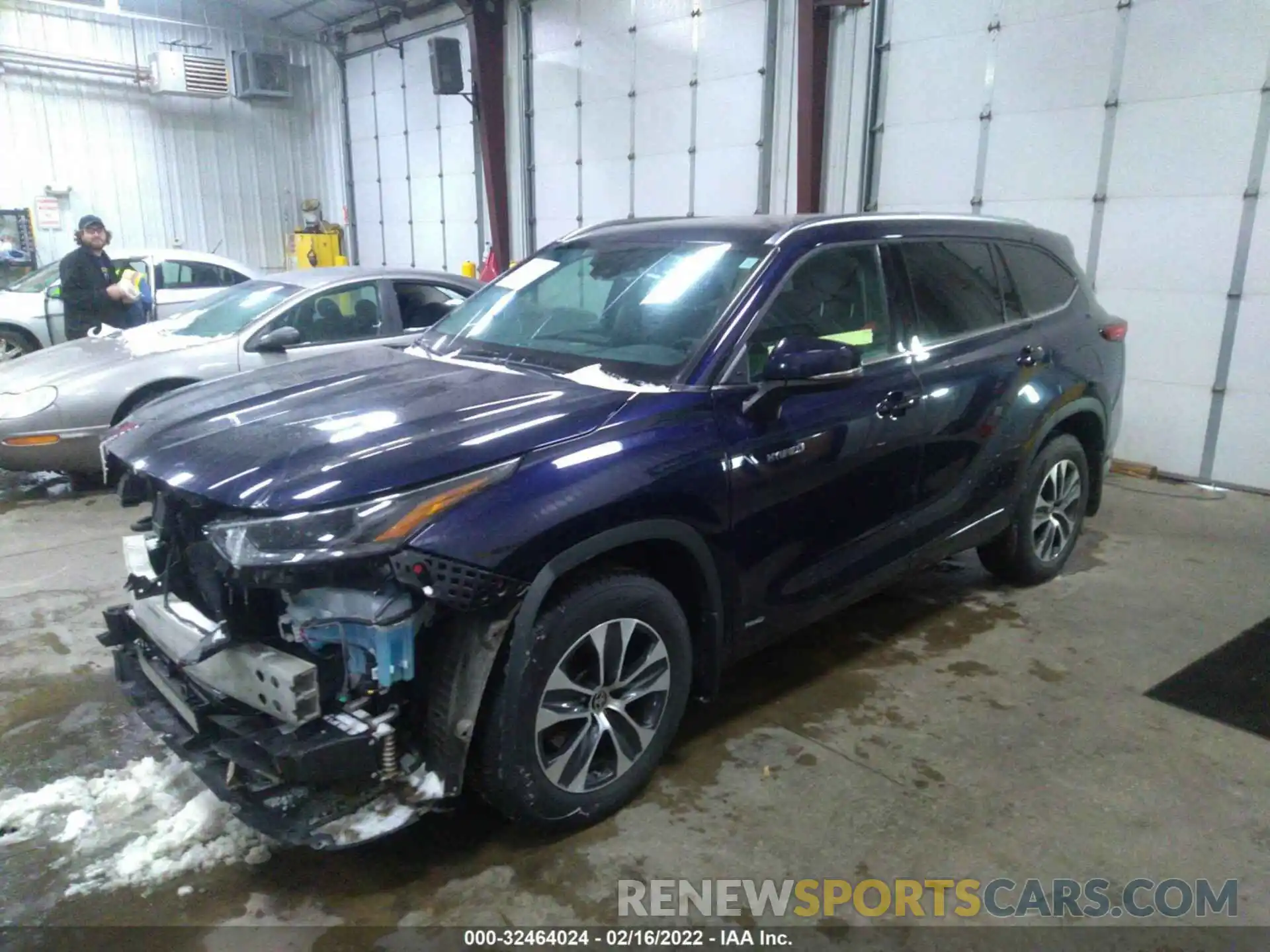 2 Photograph of a damaged car 5TDGBRCHXMS033377 TOYOTA HIGHLANDER 2021